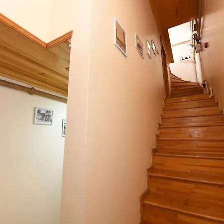 Apartman A Lovely Ottoman-era Wooden House @grandbazaar